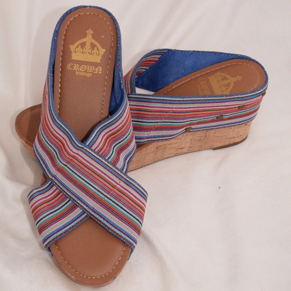 Crown Vintage Wedge Sandal Multicolor Size 9.5W